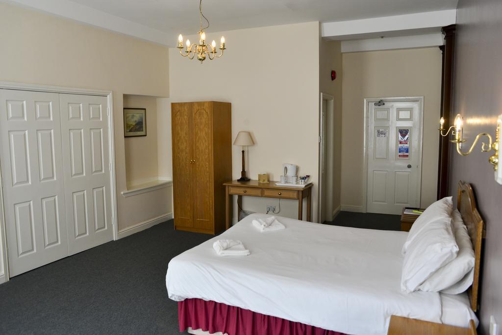 The County 3*