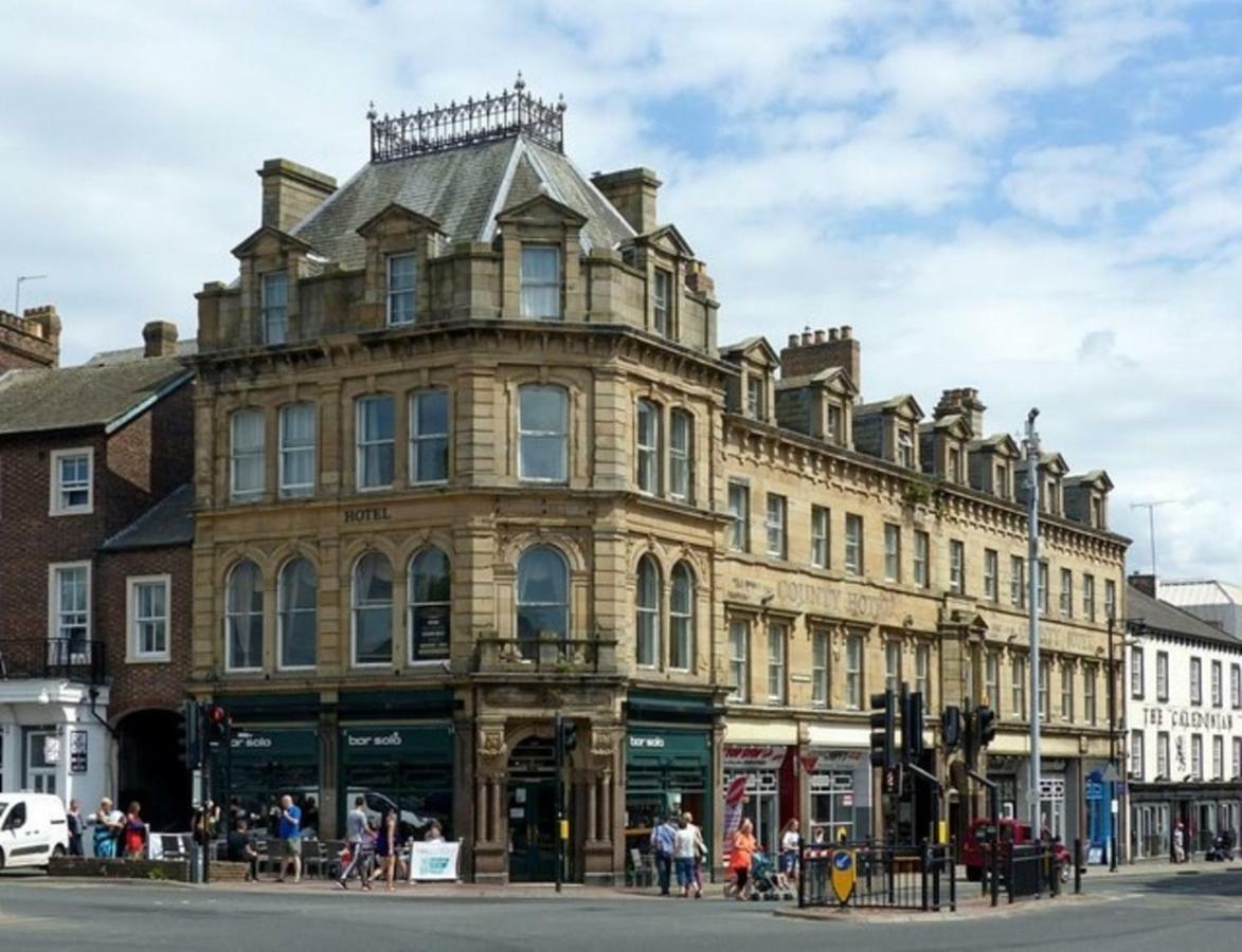 The County Hotel 3*